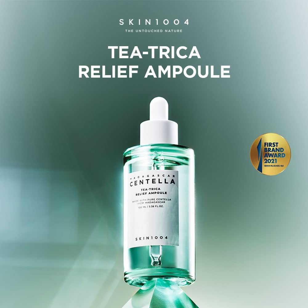 Zde je překlad do češtiny (přizpůsobený pro e-shopy s kosmetikou):  SKIN1004 Tea-Trica Relief Ampoule (100 ml) – zklidňující hydratace pro citlivou pleť